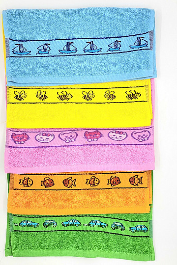 Toalla infantil de colores