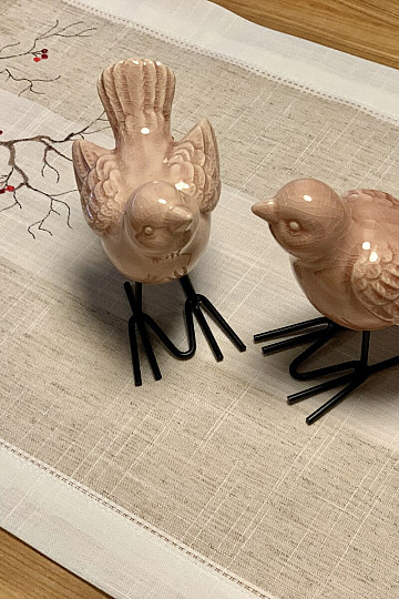 Mantel y bufanda bordados SÝKORKY