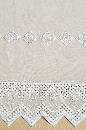 Cortina terminada ROSA BLANCA