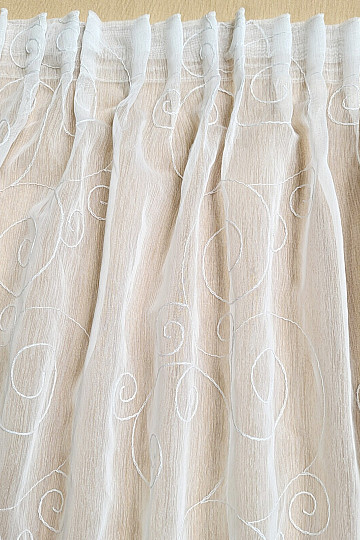 Cortina acabada ORNAMENTOS BORDADOS blanco