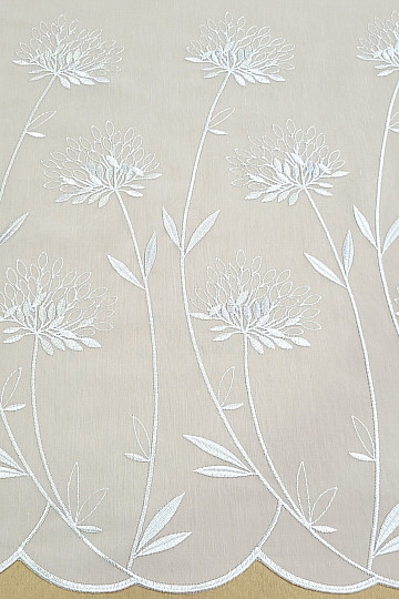 Cortina de lujo GERSTER 11868 blanca bordada