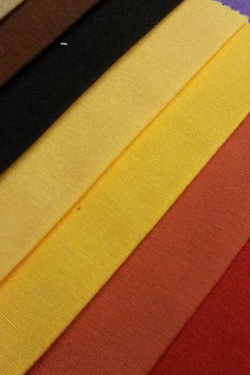 Tela decorativa LISO amarilla