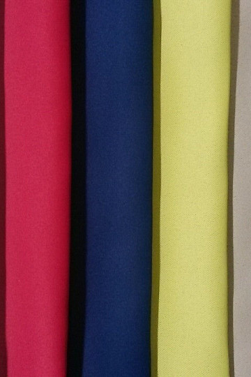 Tela decorativa BLACKOUT para cortinas verde 140 cm