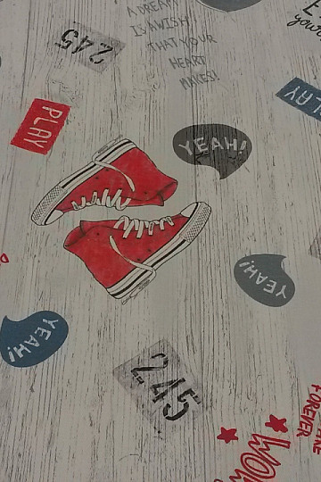 Tela decorativa infantil SNEAKERS