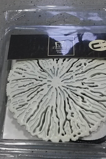 Imán de amarre CORALLY crema