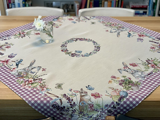 Tapiz mantel y pañuelo TIEMPO DE PASCUA cuadros morado