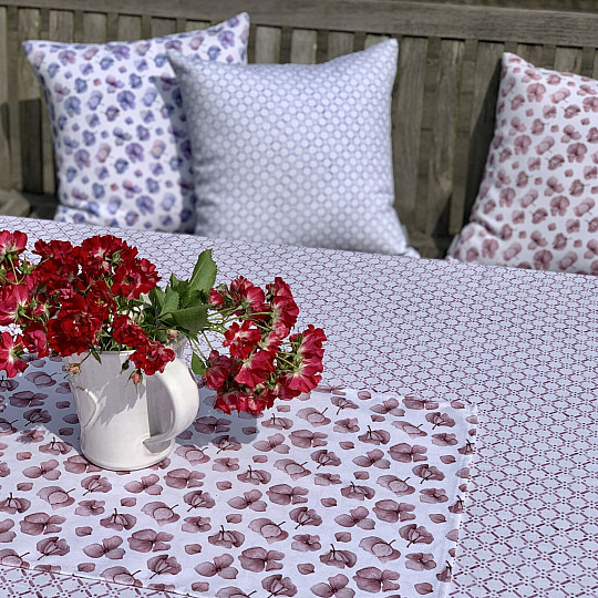 Mantel y chal MONTANA FLOR ROSA ANTIGUA