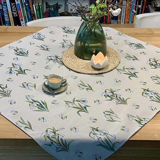 Mantel y bufanda tapiz CAMPANILLAS DE INVIERNO