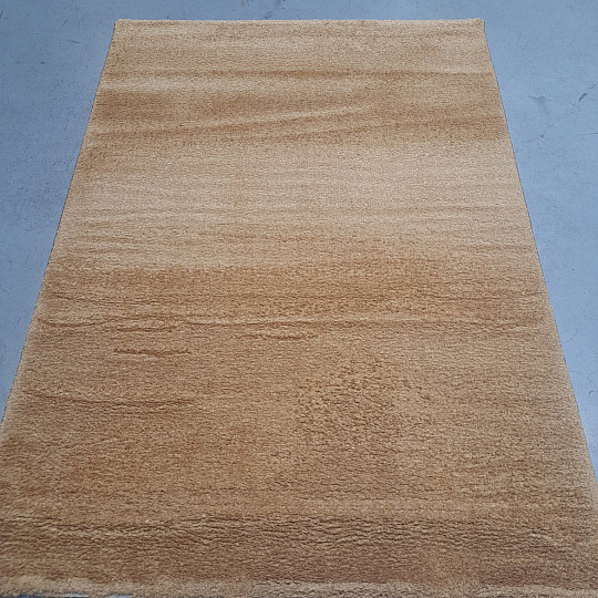 Alfombra SHAGGY GALA con piezas de color canela