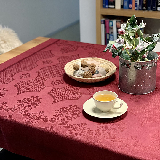 Mantel damasco burdeos 120x140