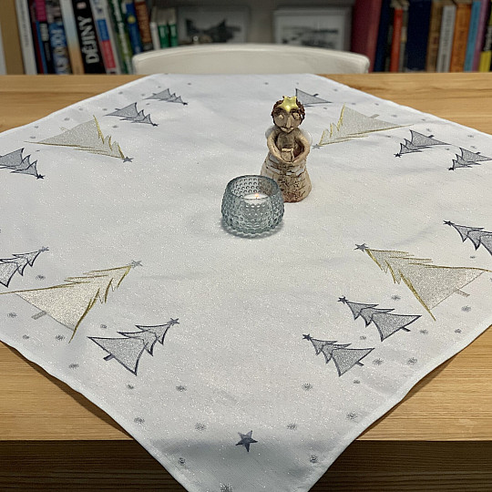 Mantel y bufanda bordados ÁRBOLES GRISES DORADOS