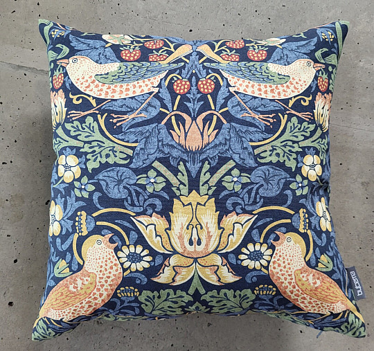 Funda de almohada decorativa PÁJAROS Y FRESAS