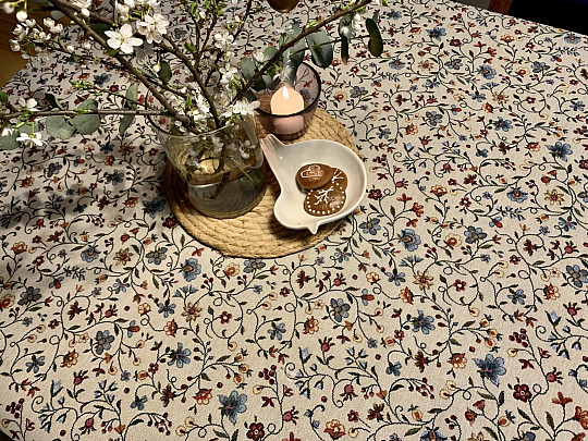 Mantel tapiz de flores JURKOVIC - PEQUEÑAS FLORES