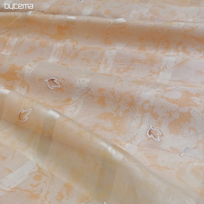 Cortina de miel con hojas.