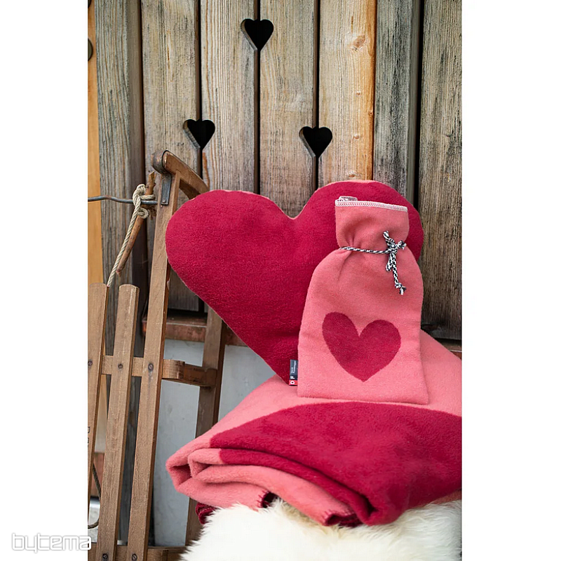 Manta DF SAVONA CORAZÓN ROJO