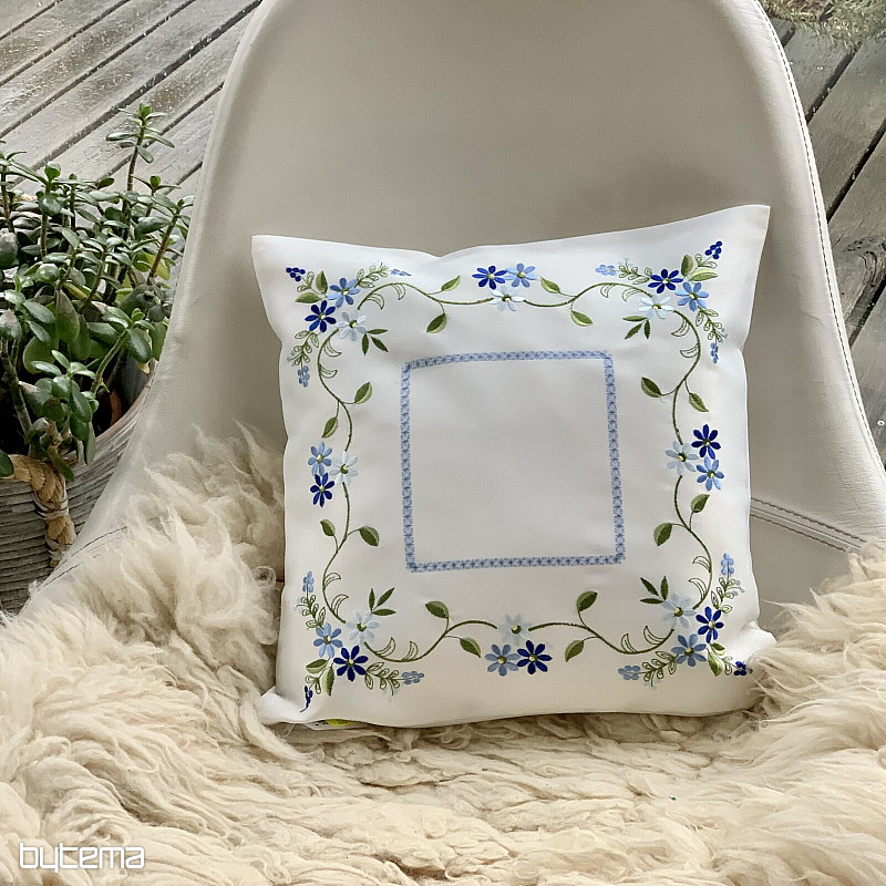 Funda decorativa bordada FLOR OLVIDADA