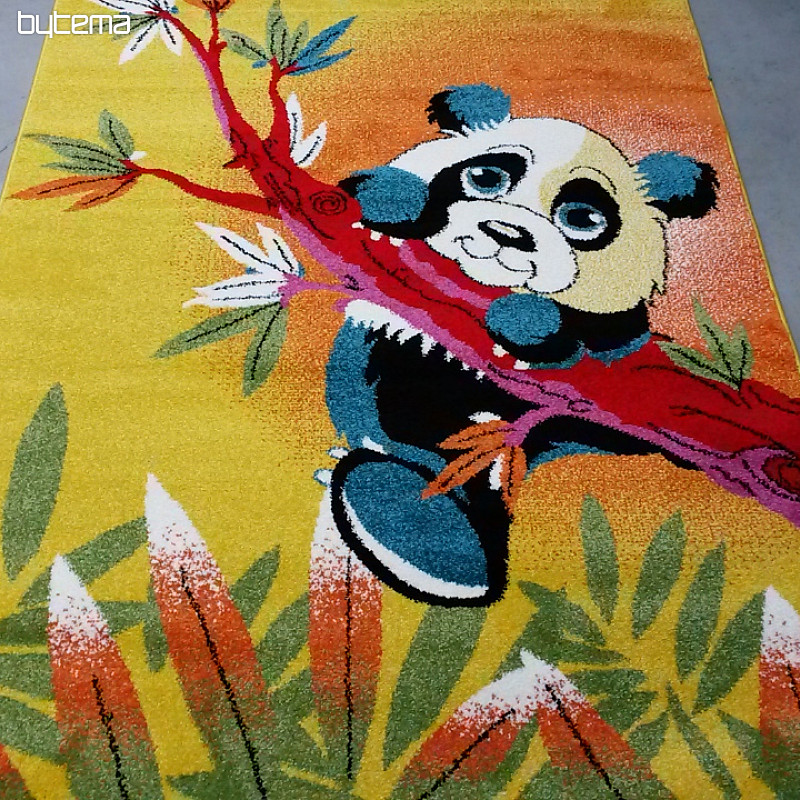 Alfombra infantil PANDA en un árbol