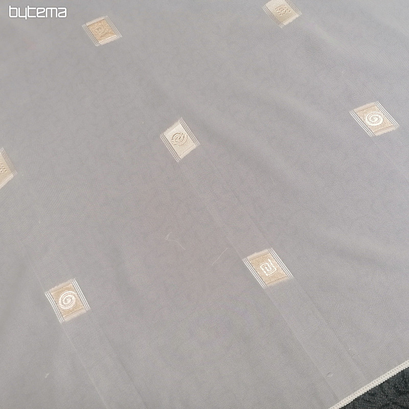 Cortina de voile crema con bordado dorado II