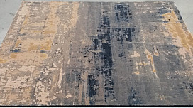 Presentamos una nueva y lujosa alfombra de lana de la colección JADE con colores agradablemente coordinados.