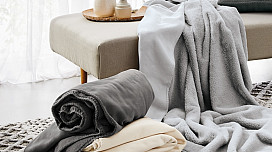 Novedades para las noches frías. Sábanas, mantas y adornos de franela.