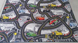 Alfombra infantil con camino: una alfombra que no se cansa