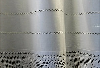 Cortinas de ganchillo para vidrieras.