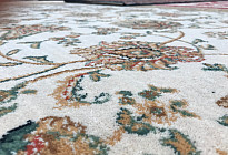 Hermosas alfombras de lana PRAGA están en stock y esperándote...