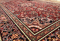 Hermosas alfombras de lana PRAGA están en stock y esperándote...