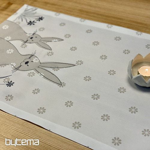 Manteles y pañuelos bordados blanco LIEBRE