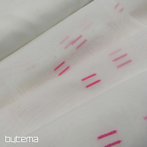 Cortina de gasa color crema claro con líneas pespunteadas en rosa