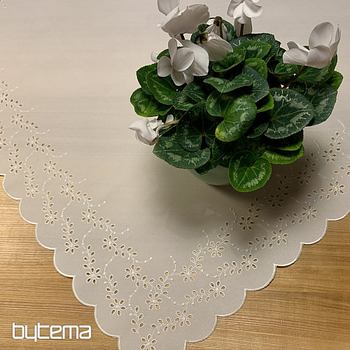 Mantel bordado y ovalado FLORES BORDADAS blanco