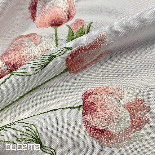 Mantel bordado y TULIPANES ovalados bordados