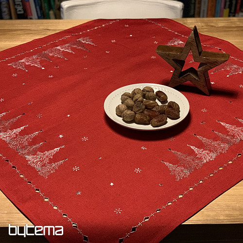Mantel y pañuelos navideños bordados ARBOLES ROJOS