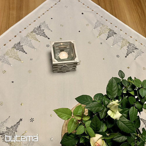 Mantel y mantones navideños bordados ARBOLES DE ORO BLANCO