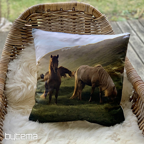 Funda de cojín decorativa CABALLOS BAJO LA MONTAÑA