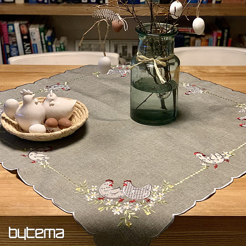 Mantel y pañuelo de Pascua bordado GALLINA Y FLORES gris