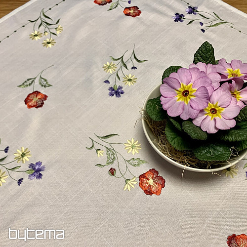 Mantel bordado FLORES EN CUADRADO