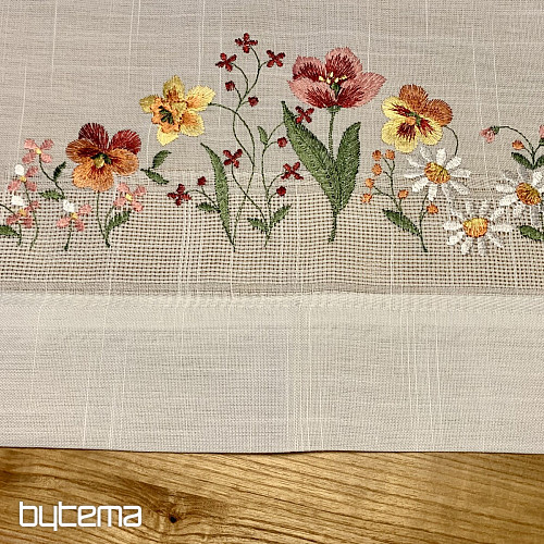 Mantel y chal bordados FLORES DEL JARDÍN