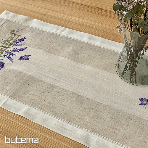 Mantel y chal bordados LAVANDA DETRÁS DE LA VALLA