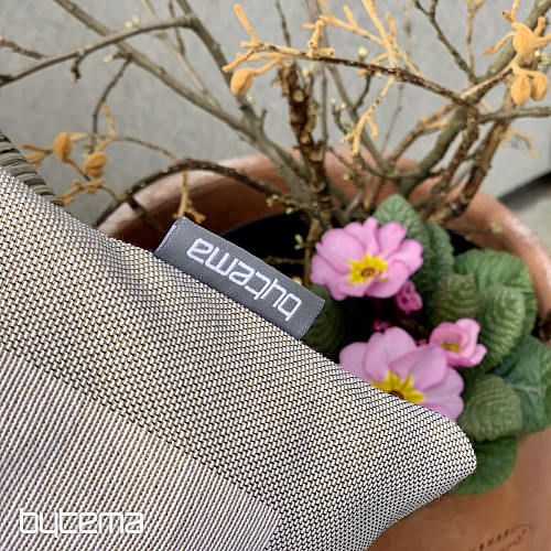 Funda de cojín tapiz LIEBRE EN MACETA marco beige