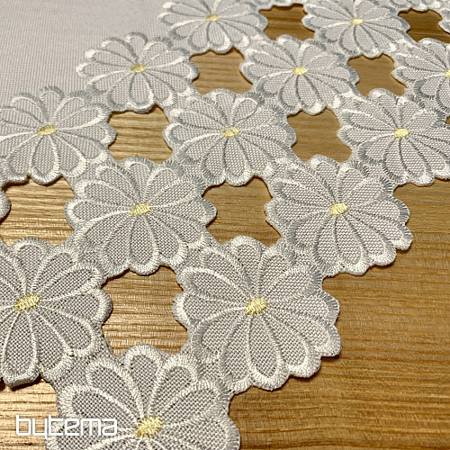 Mantel bordado DAISY