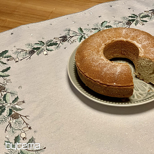 Mantel y pañuelo navideño bordado AGUJAS Y CONOS
