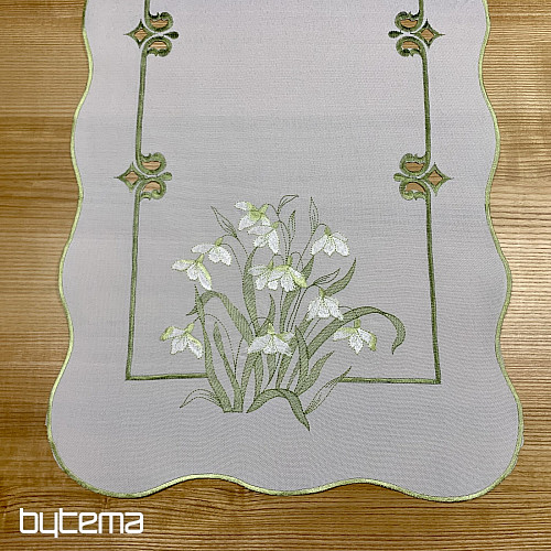 Mantel y bufanda bordados BLANCANIEVES