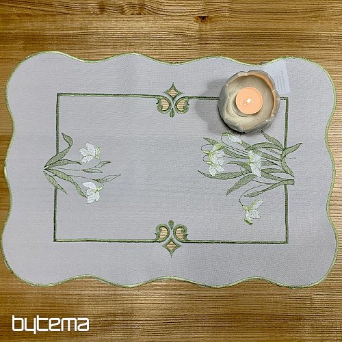 Mantel y bufanda bordados BLANCANIEVES