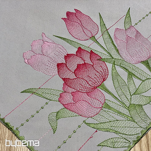Mantel y bufanda bordados Tulipanes rosas