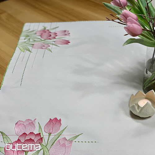 Mantel y bufanda bordados Tulipanes rosas