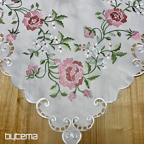 Mantel y bufanda bordados ROSA
