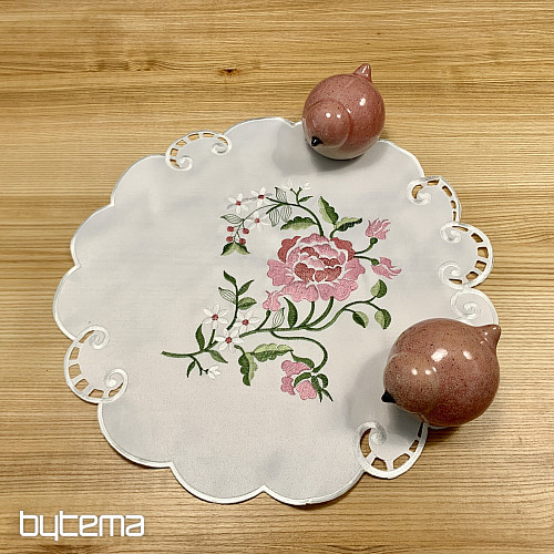 Mantel y bufanda bordados ROSA