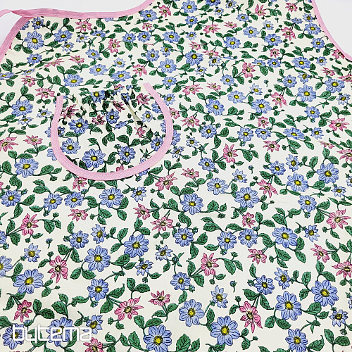 Delantal con pechera DOBLADILLO ROSA