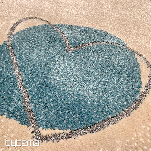 Alfombra con forma de corazón SAGA